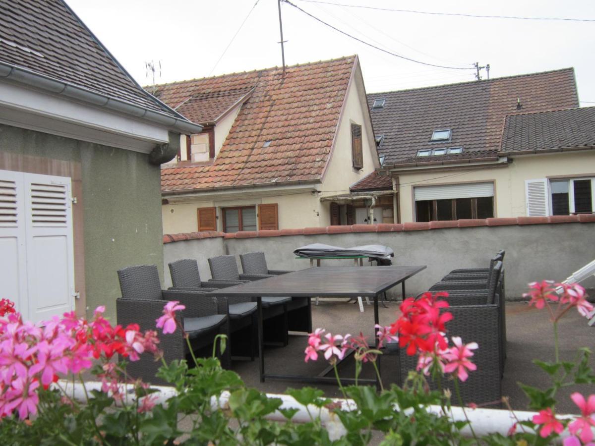 Gite Faubourg Des Pierres Sigolsheim Exterior foto